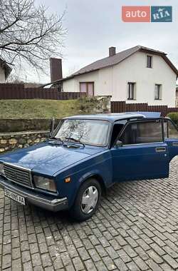 Седан ВАЗ / Lada 2107 2004 в Тернополе