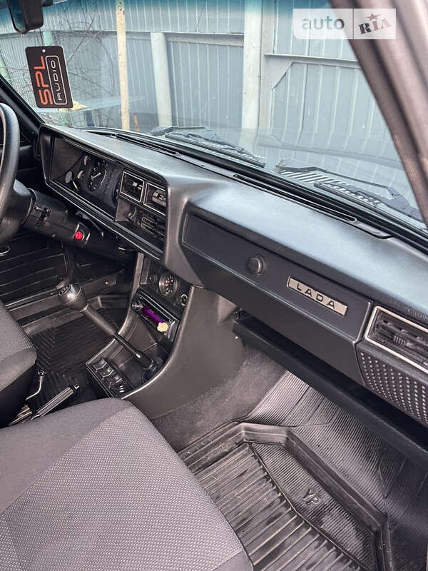 Седан ВАЗ / Lada 2107 2010 в Павлограде фото 10 Седан ВАЗ / Lada 2107 2010 в Павлограде