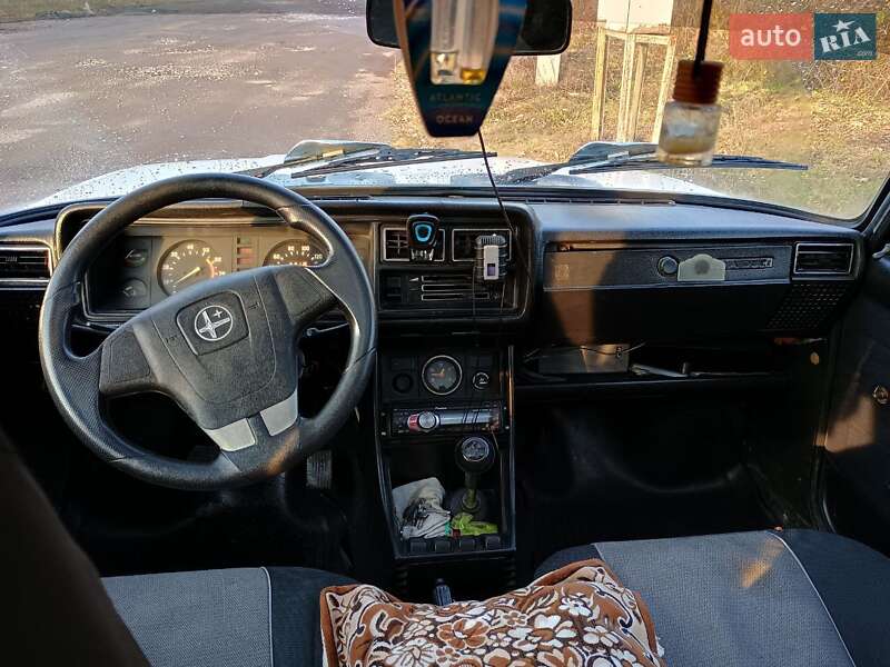 Седан ВАЗ / Lada 2107 1989 в Виноградове
