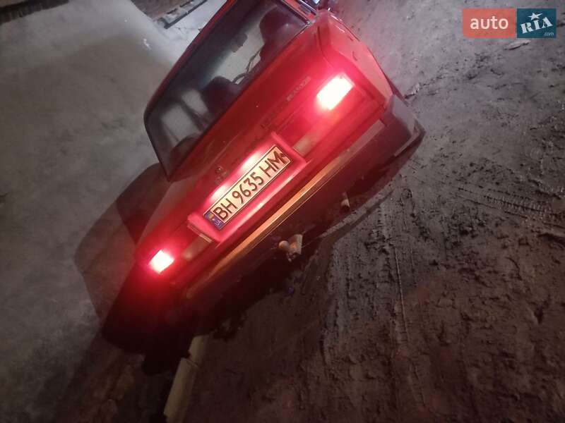 Седан ВАЗ / Lada 2107 1994 в Болграді