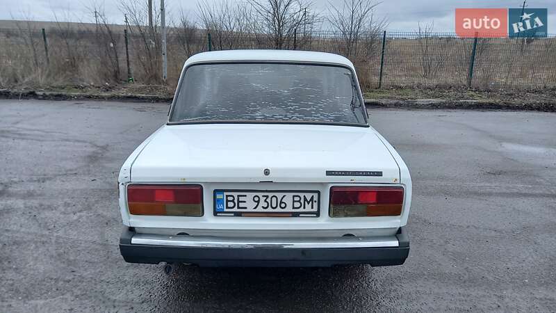 Седан ВАЗ / Lada 2107 2004 в Миколаєві