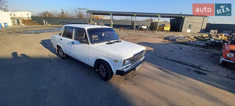 Седан ВАЗ / Lada 2107 2008 в Виноградове