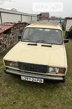 Седан ВАЗ / Lada 2107 1987 в Вараше