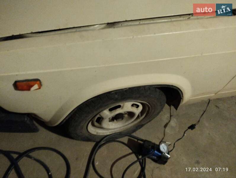 Седан ВАЗ / Lada 2107 1988 в Хмельницком фото 8 Седан ВАЗ / Lada 2107 1988 в Хмельницком