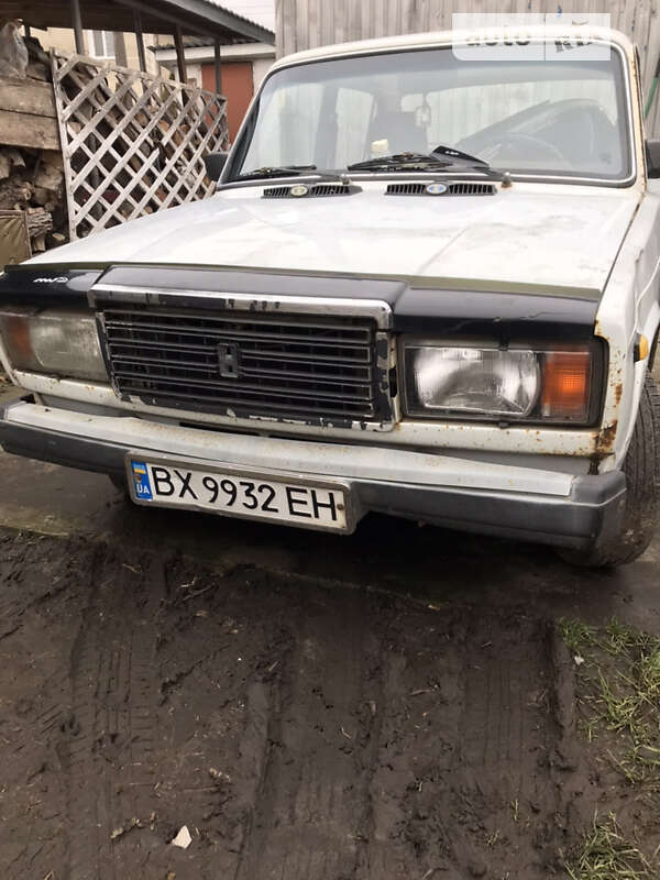Седан ВАЗ / Lada 2107 1991 в Хмельницком