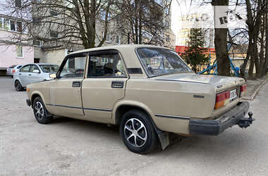 Седан ВАЗ / Lada 2107 1987 в Ровно