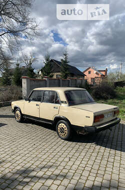 Седан ВАЗ / Lada 2107 1989 в Мостиській