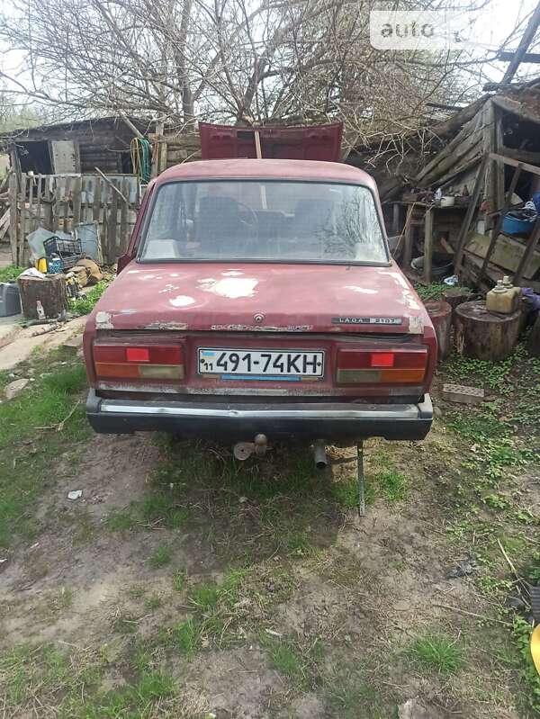 Седан ВАЗ / Lada 2107 1995 в Житомире