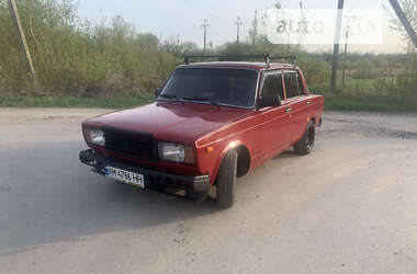 Седан ВАЗ / Lada 2107 2006 в Попільні