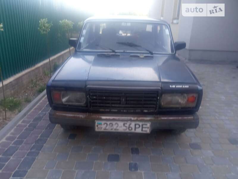 Седан ВАЗ / Lada 2107 1991 в Мукачево