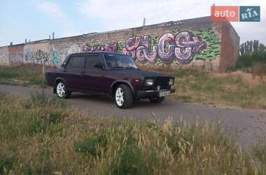 Седан ВАЗ / Lada 2107 2004 в Славутиче