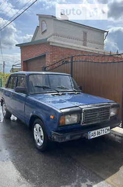 Седан ВАЗ / Lada 2107 2005 в Виннице