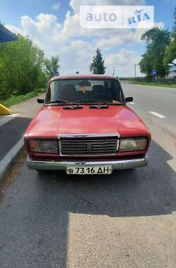 Седан ВАЗ / Lada 2107 1992 в Каменском