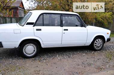 Седан ВАЗ / Lada 2107 2002 в Дунаевцах