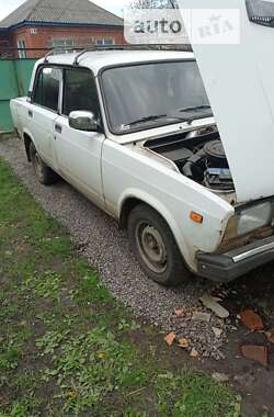 Седан ВАЗ / Lada 2107 2004 в Гребенке