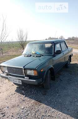 Седан ВАЗ / Lada 2107 2002 в Нетешине