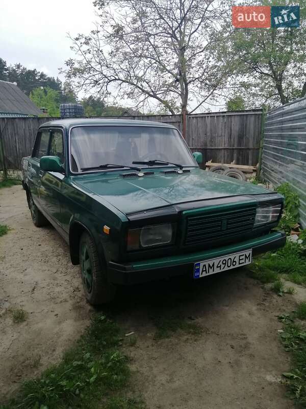 Седан ВАЗ / Lada 2107 2005 в Житомирі