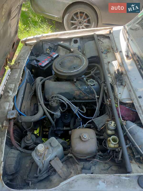 Седан ВАЗ / Lada 2107 1990 в Киеве фото 9 Седан ВАЗ / Lada 2107 1990 в Киеве