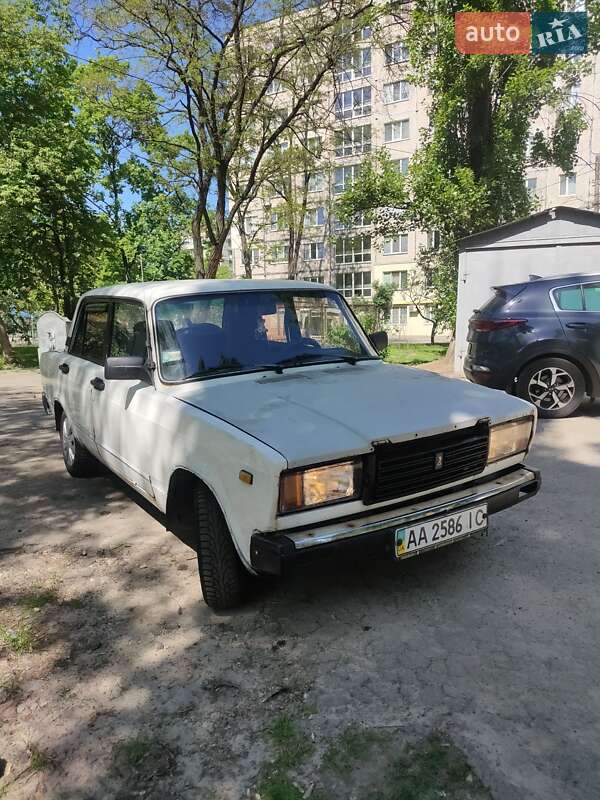 ВАЗ / Lada 2107 1990