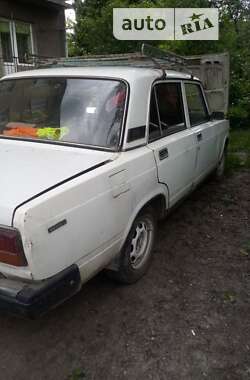 Седан ВАЗ / Lada 2107 1990 в Перечине