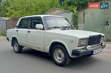 Седан ВАЗ 2107 1988 в Києві
