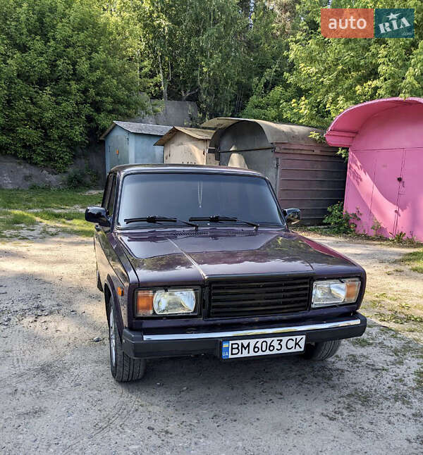 Седан ВАЗ / Lada 2107 2003 в Сумах