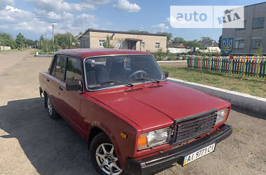 Седан ВАЗ / Lada 2107 2005 в Жовтих Водах