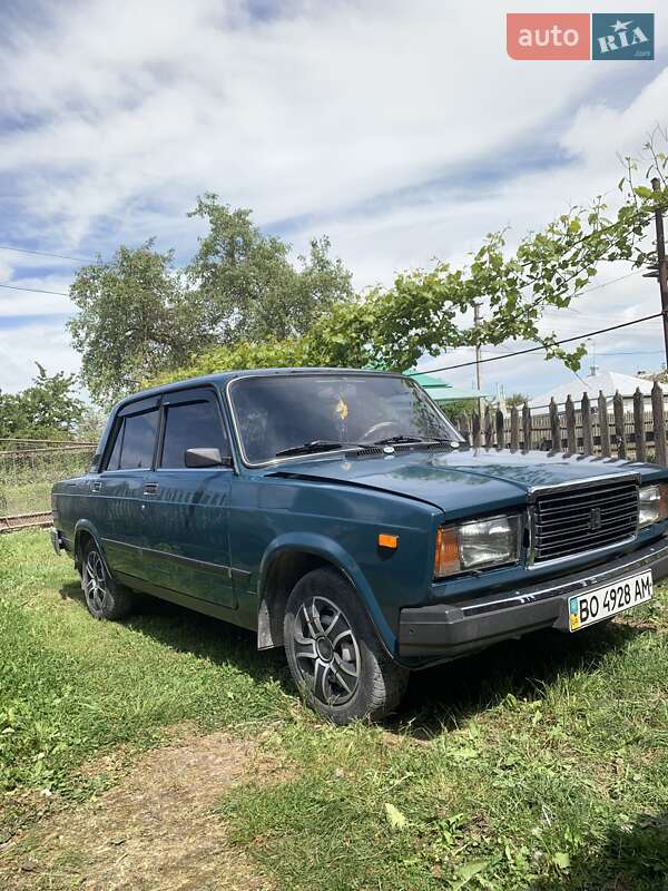 Седан ВАЗ / Lada 2107 2002 в Тернополі