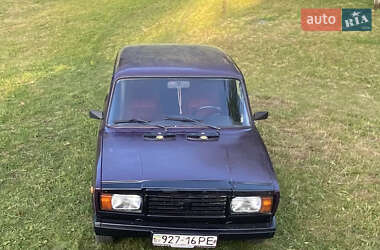 Седан ВАЗ / Lada 2107 2004 в Тячеве