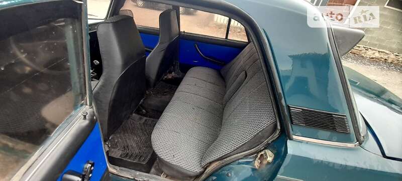Седан ВАЗ / Lada 2107 2005 в Шумске