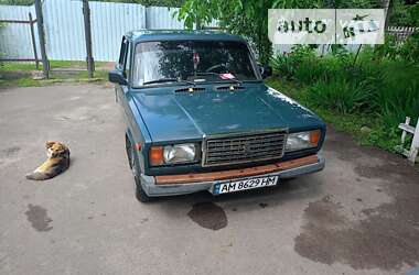 Седан ВАЗ / Lada 2107 2005 в Житомире