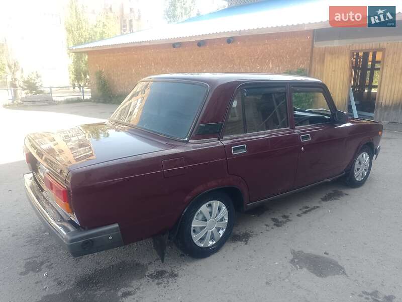 Седан ВАЗ / Lada 2107 2005 в Слов'янську фото 4 Седан ВАЗ / Lada 2107 2005 в Слов'янську