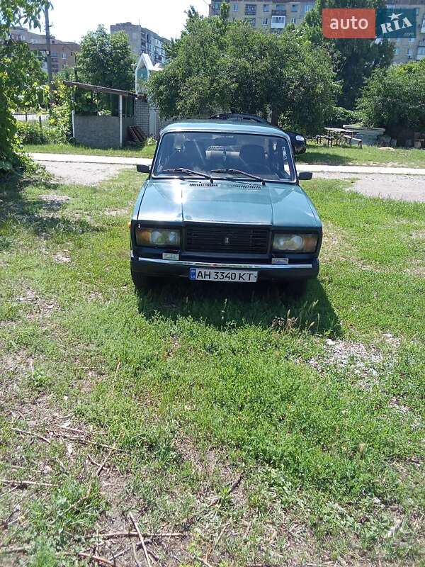 Седан ВАЗ / Lada 2107 2005 в Олександрії