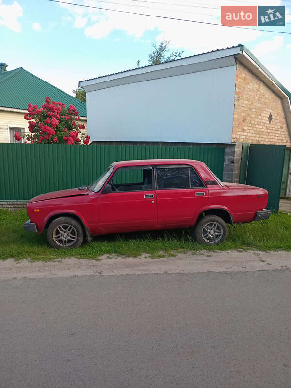 Седан ВАЗ / Lada 2107 2002 в Броварах