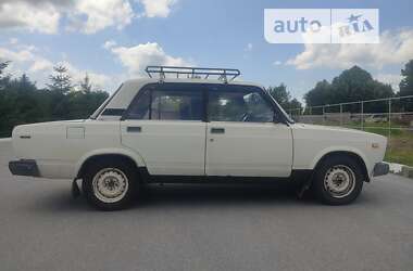 Седан ВАЗ / Lada 2107 2000 в Богуславі