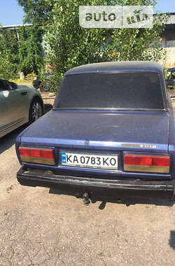 Седан ВАЗ / Lada 2107 2006 в Киеве