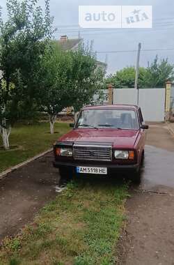 Седан ВАЗ / Lada 2107 2004 в Житомире