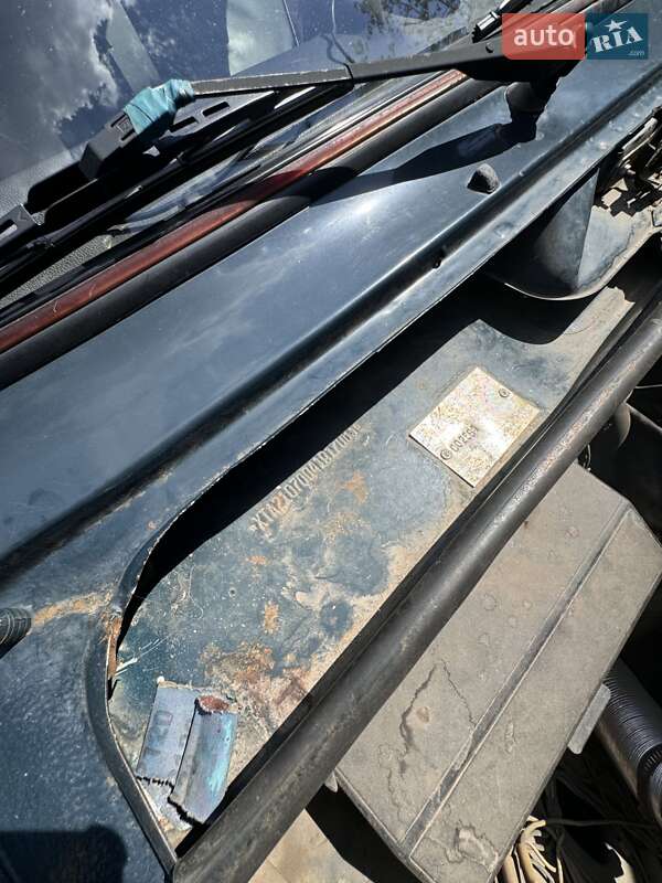 Седан ВАЗ / Lada 2107 2004 в Одессе