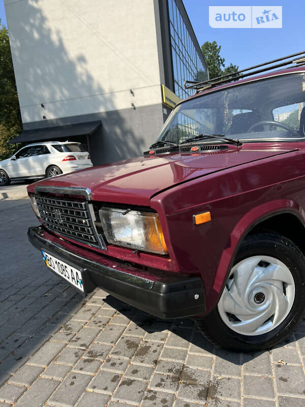 Седан ВАЗ / Lada 2107 2004 в Тернополі