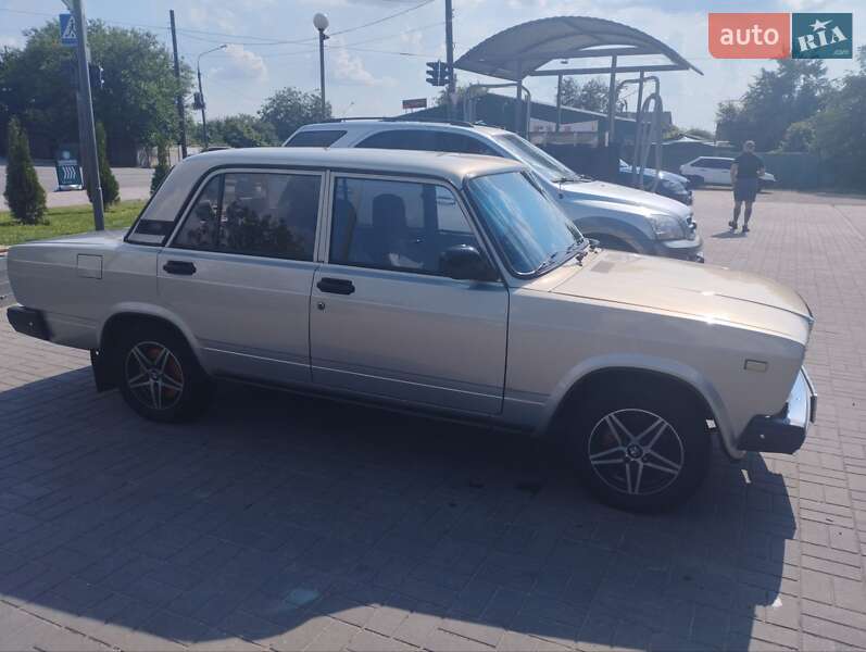 Седан ВАЗ / Lada 2107 2007 в Запоріжжі