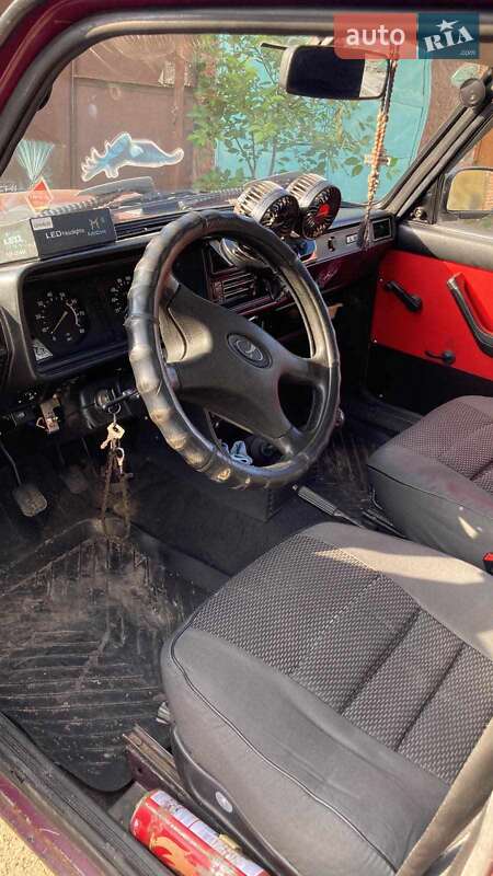 Седан ВАЗ / Lada 2107 2002 в Миргороді фото 2 Седан ВАЗ / Lada 2107 2002 в Миргороді