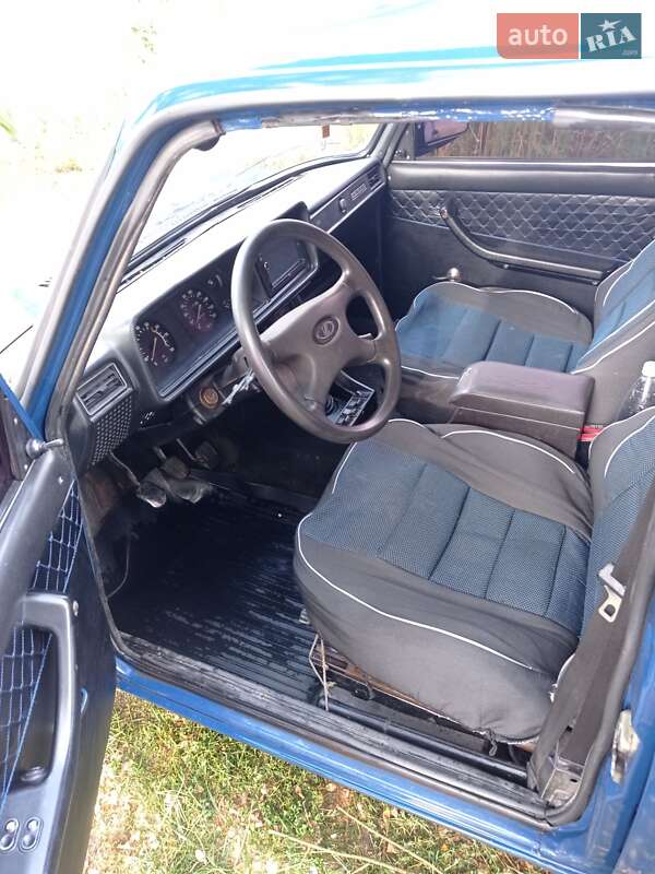 Седан ВАЗ / Lada 2107 2005 в Вінниці фото 5 Седан ВАЗ / Lada 2107 2005 в Вінниці