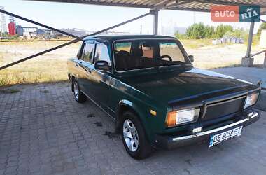 Седан ВАЗ 2107 2002 в  Седан ВАЗ 2107 2002 в
