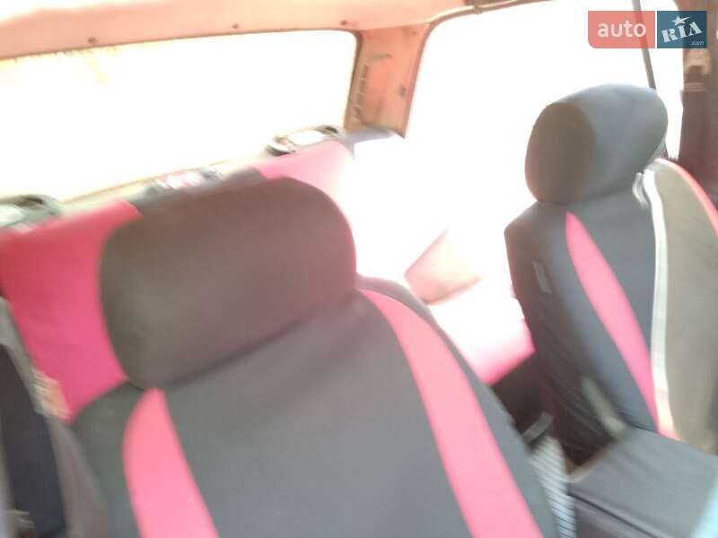 Седан ВАЗ / Lada 2107 1988 в Петродолинському