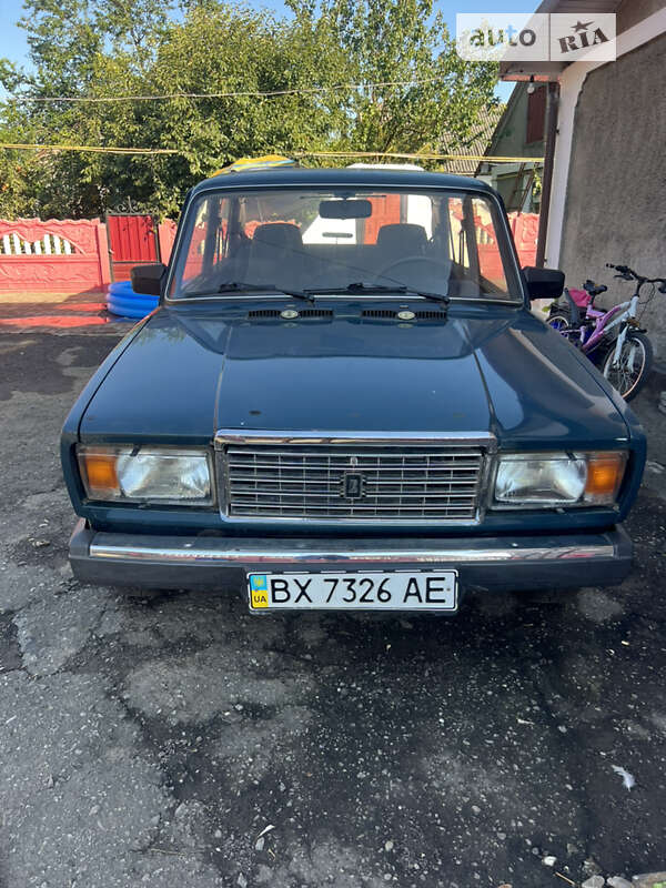 Седан ВАЗ / Lada 2107 2006 в Хмельницком