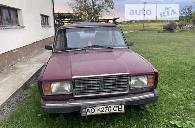 Седан ВАЗ / Lada 2107 2002 в Ужгороде