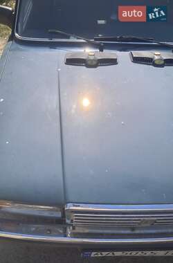 Седан ВАЗ / Lada 2107 2005 в Киеве