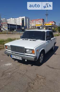 Седан ВАЗ / Lada 2107 2002 в Харкові