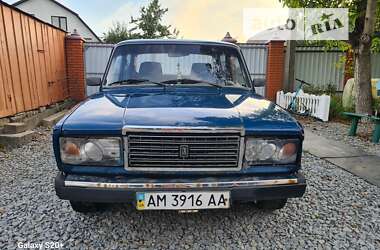 Седан ВАЗ / Lada 2107 2004 в Житомире