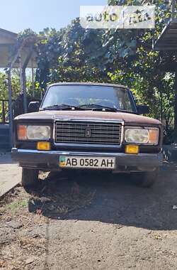 Седан ВАЗ / Lada 2107 2006 в Черновцах